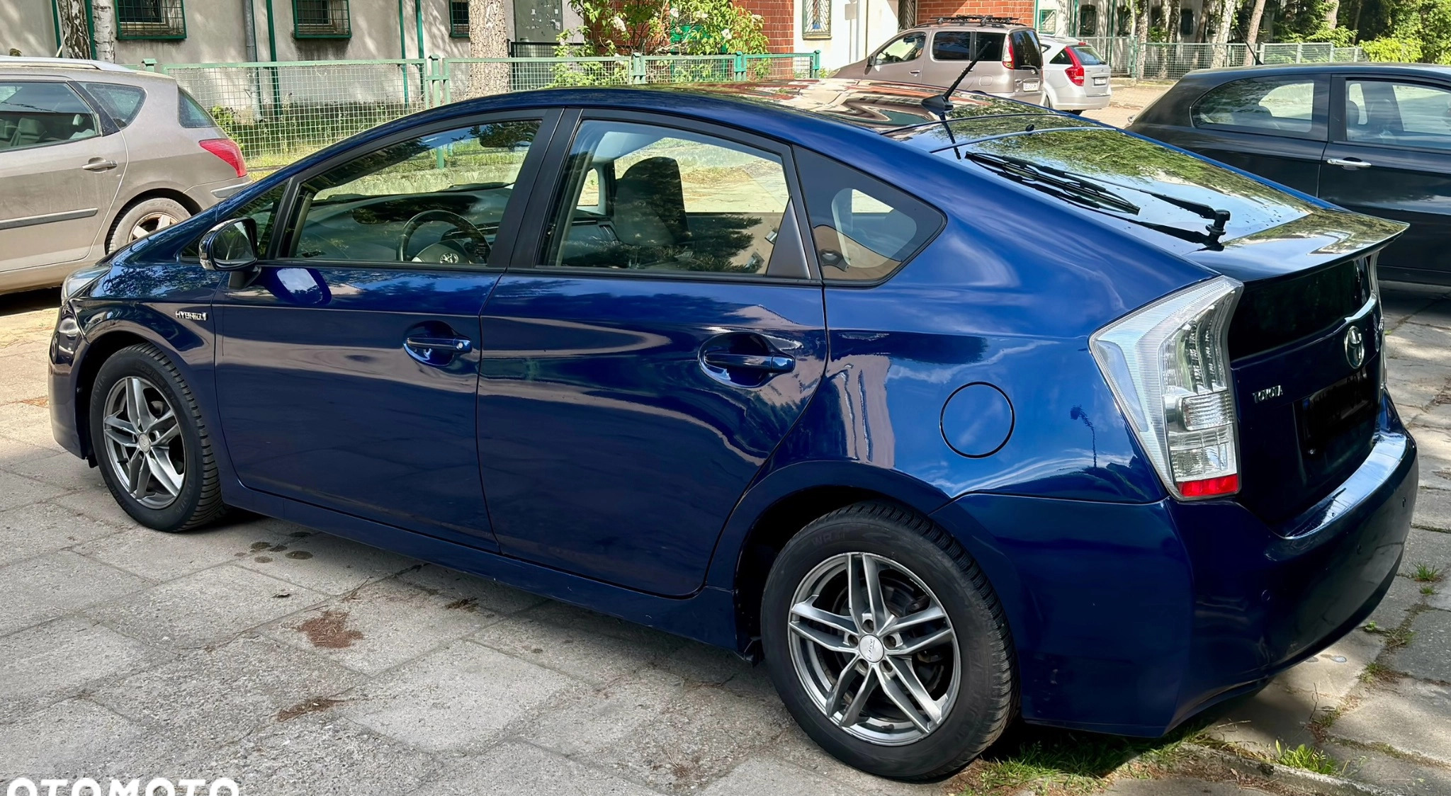 Toyota Prius cena 34200 przebieg: 152000, rok produkcji 2012 z Łódź małe 466
